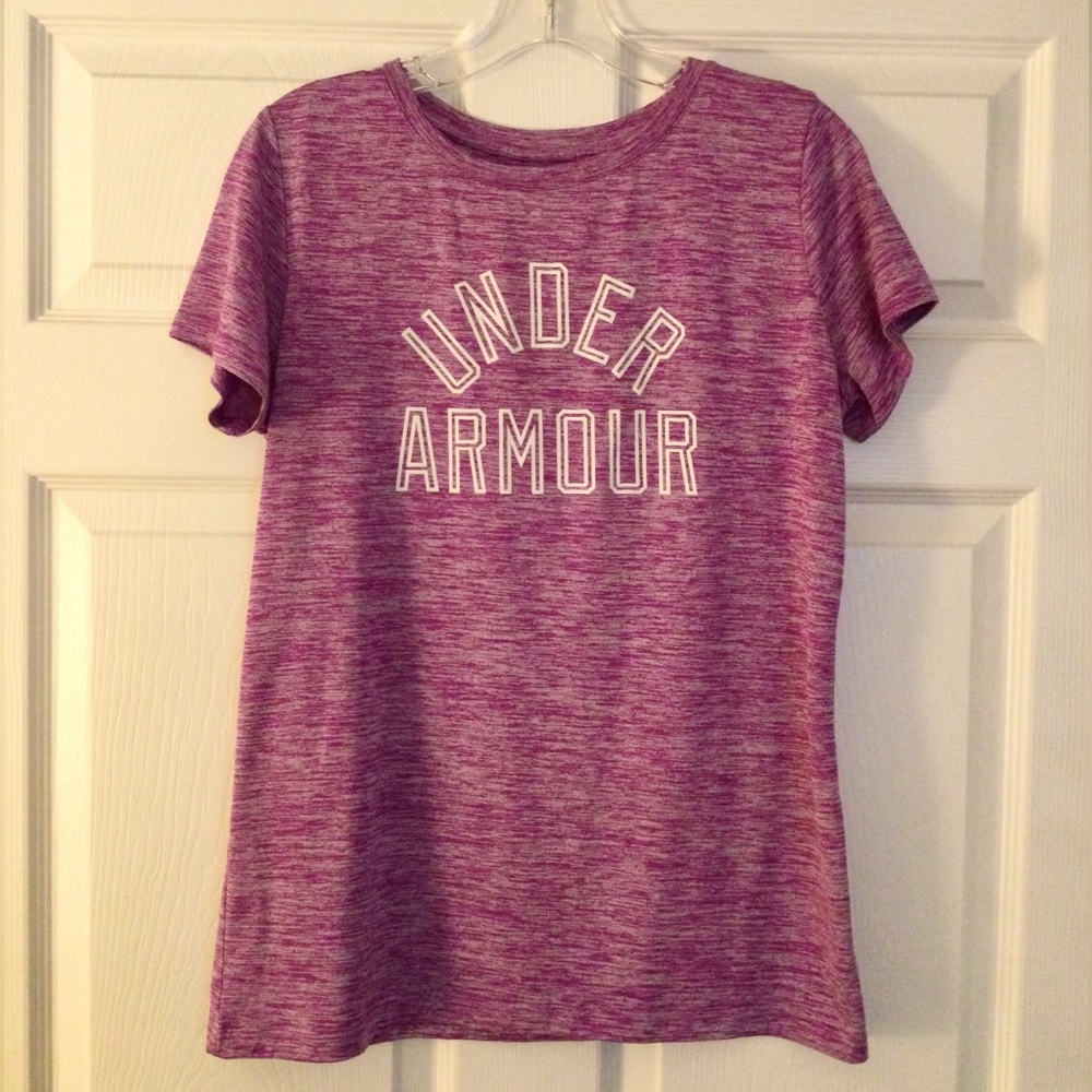 Under Armour T-shirt